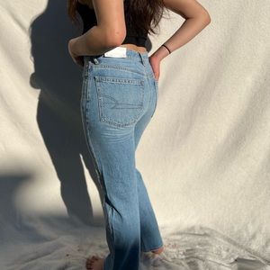 AMERICAN EAGLE BOOT CUT DENIM!! NEVER USED